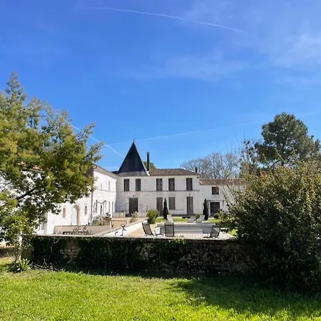 Pavillon A La Fromigere Pensión Sainte-Gemme (Charente-Maritime)